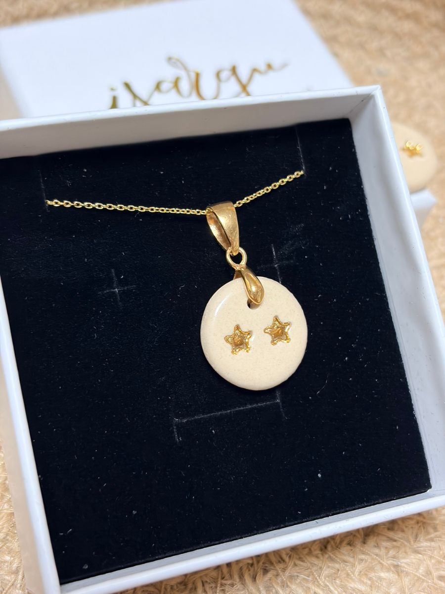 Medalla con dos estrellas